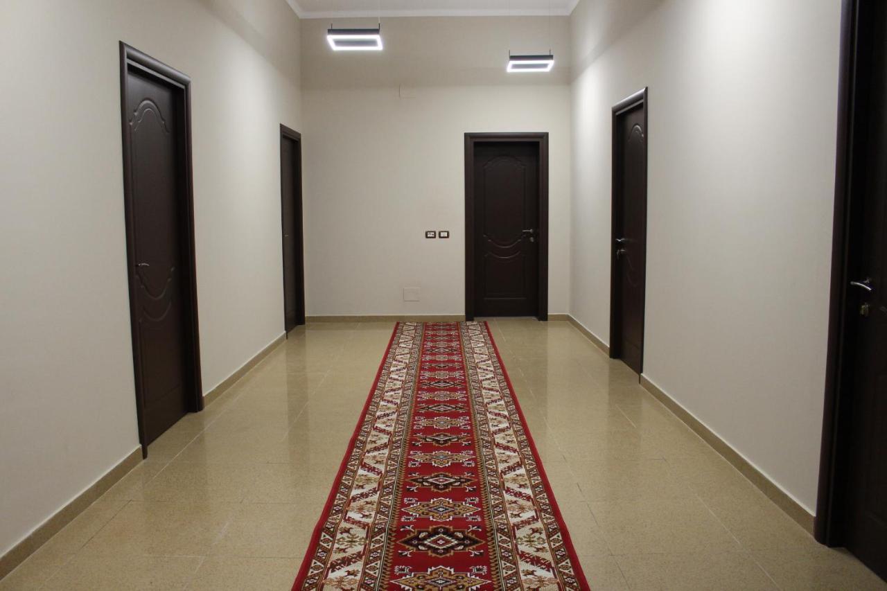 Hotel Vila Maledhi ベラト エクステリア 写真