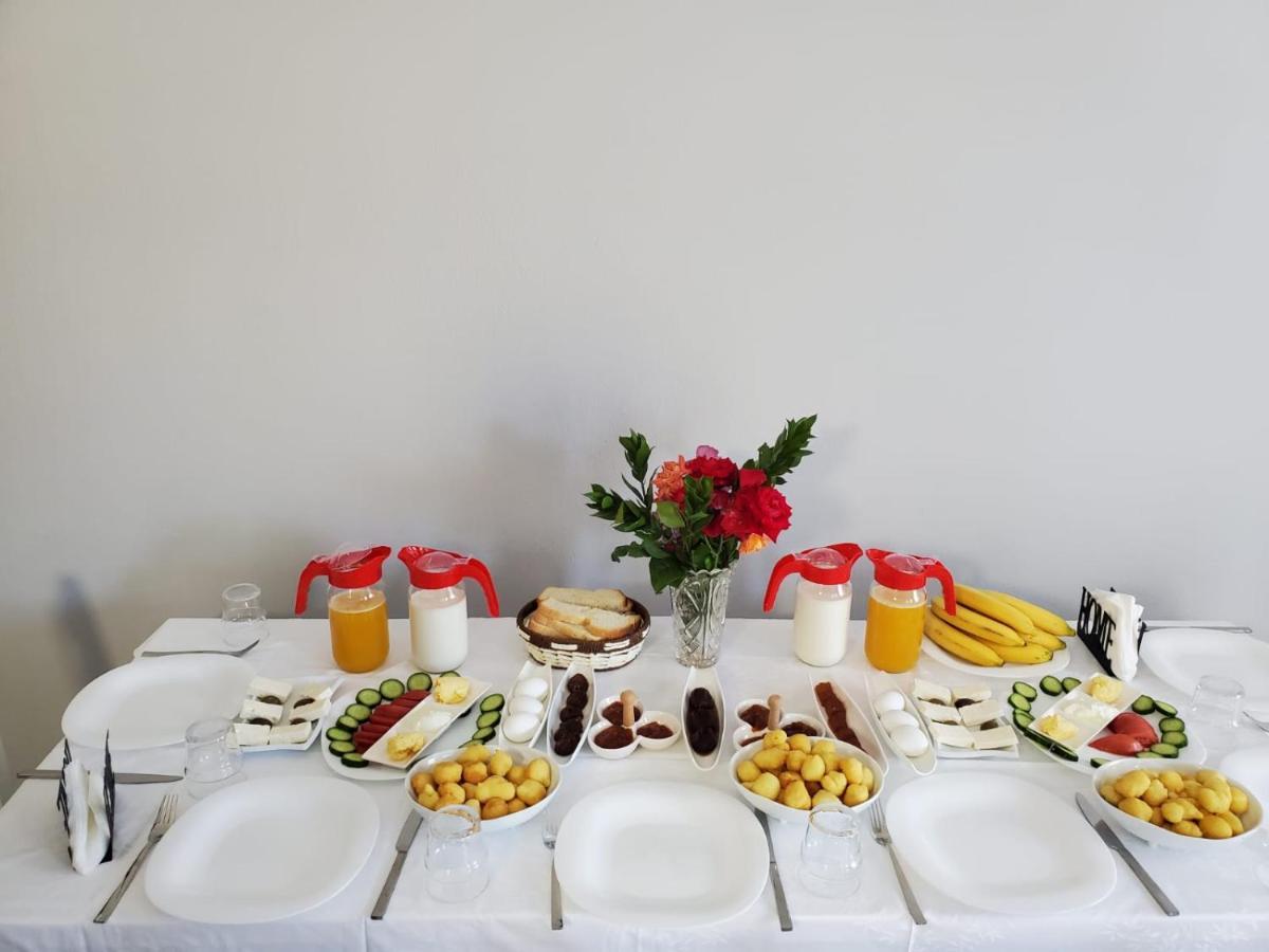 Hotel Vila Maledhi ベラト エクステリア 写真