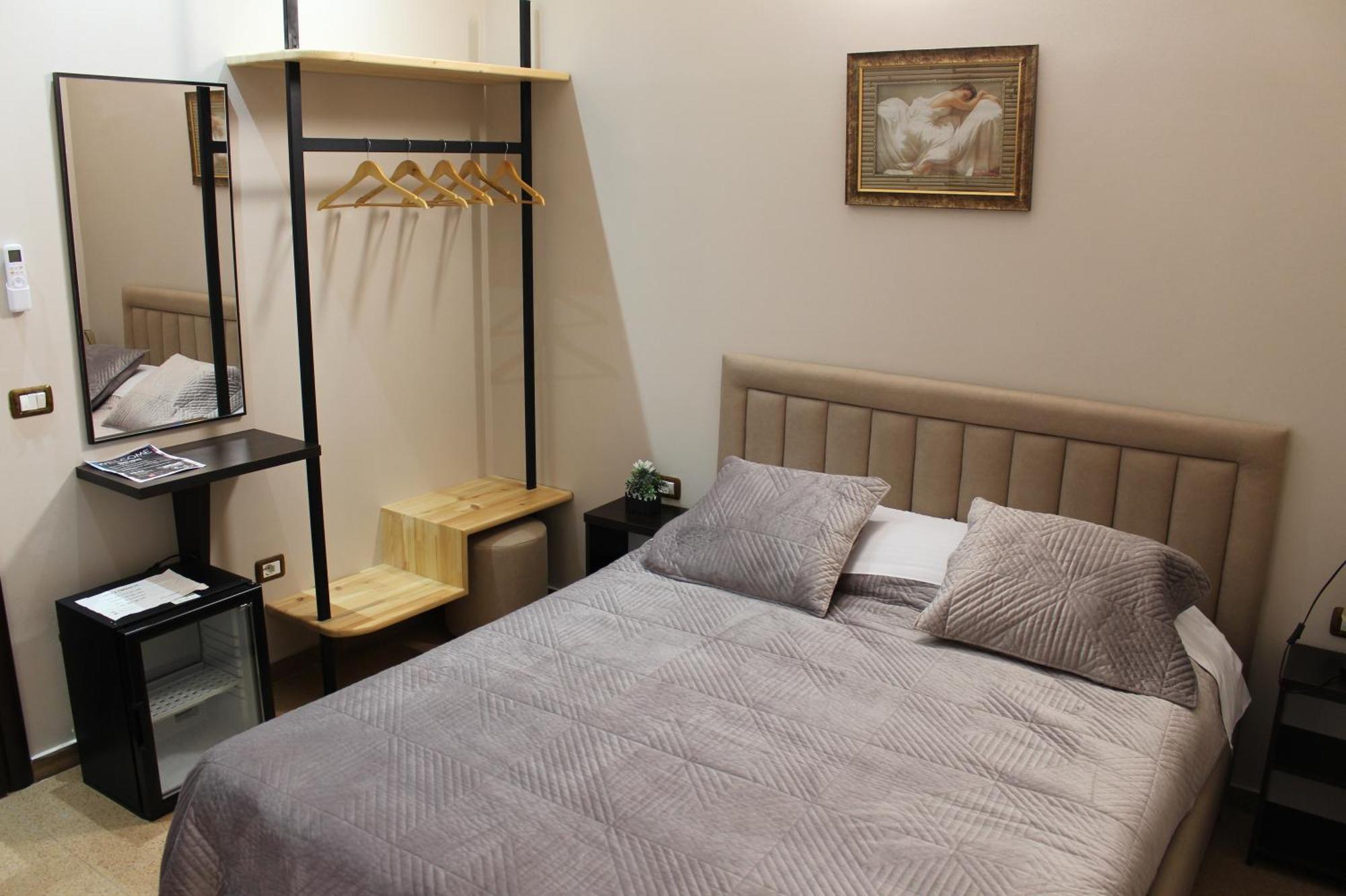 Hotel Vila Maledhi ベラト エクステリア 写真